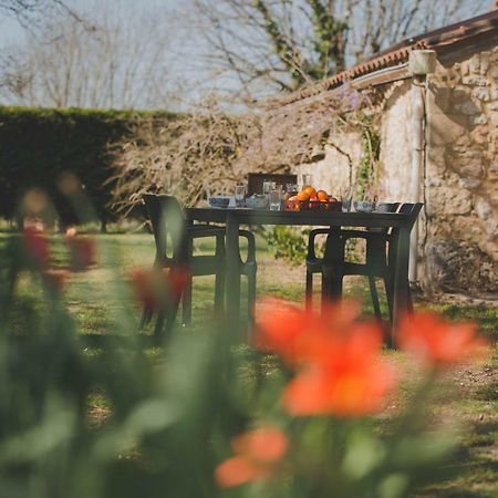 La Ferme De Bousserand Pontours Luaran gambar